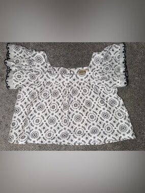 Bearpaw - girls 5/6 gauze cropped summer top